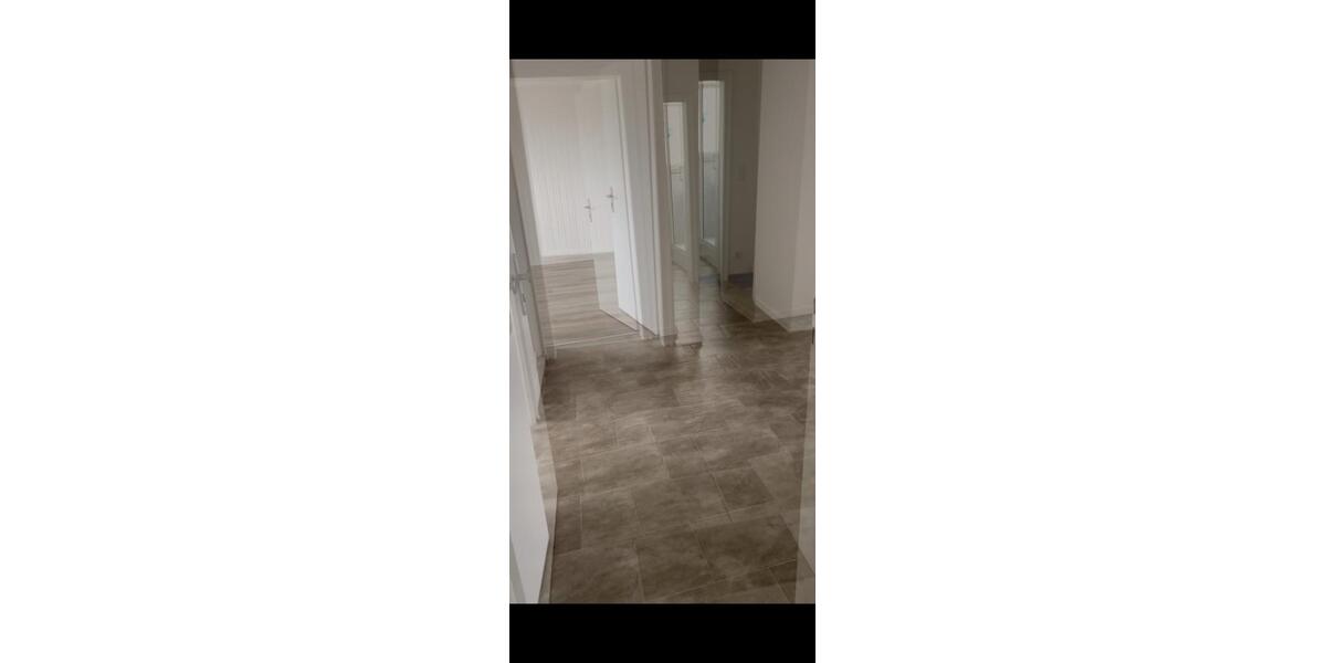 Etagenwohnung Duisburg Angerhausen - 3 Zimmer, 74 m&sup2;, 1.100&euro; | Angebot:27541371