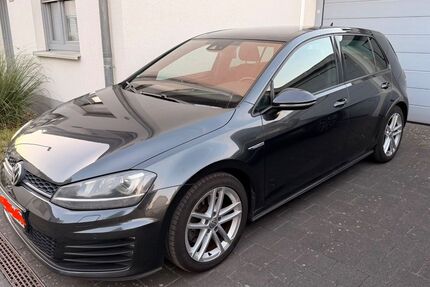 VW Golf 182.000 km 12.400 &euro; Dormagen 41542
