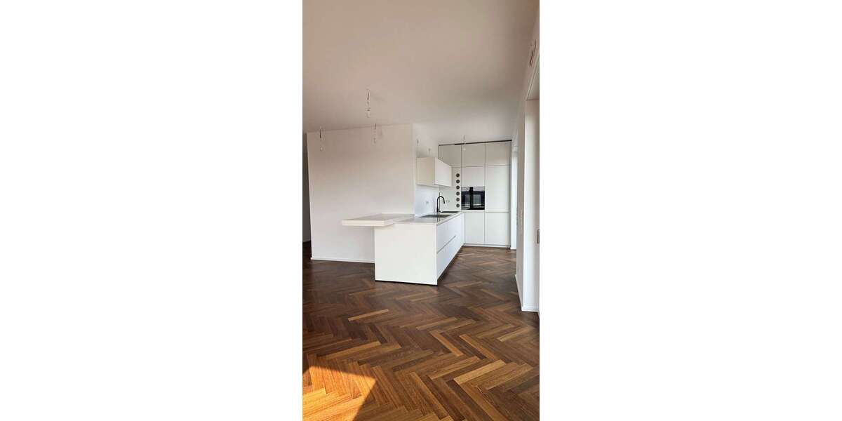 Etagenwohnung Düsseldorf Derendorf - 4 Zimmer, 128 m&sup2;, 3.340&euro; | Angebot:25988422