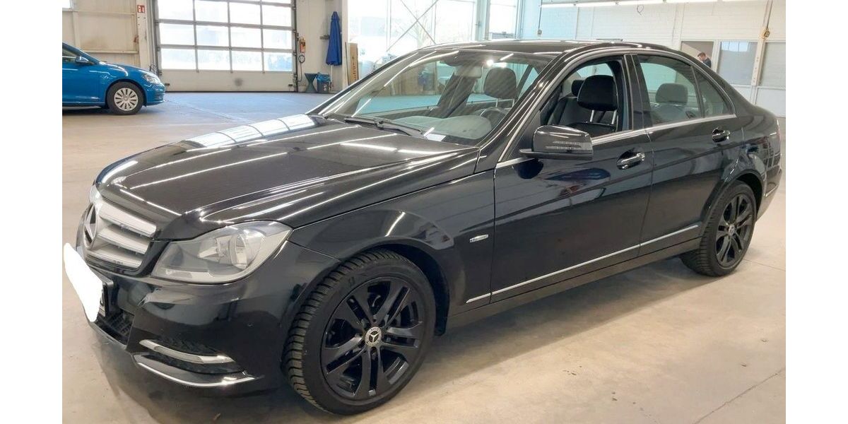 Mercedes-Benz C 220 254.220 km 3.500 &euro; Neuss 41462