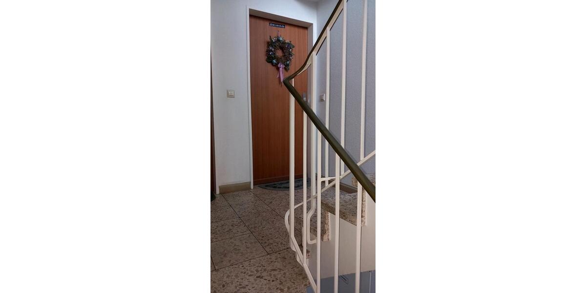 Etagenwohnung Ratingen Tiefenbroich - 2 Zimmer, 56 m&sup2;, 280.000&euro; | Angebot:24618401