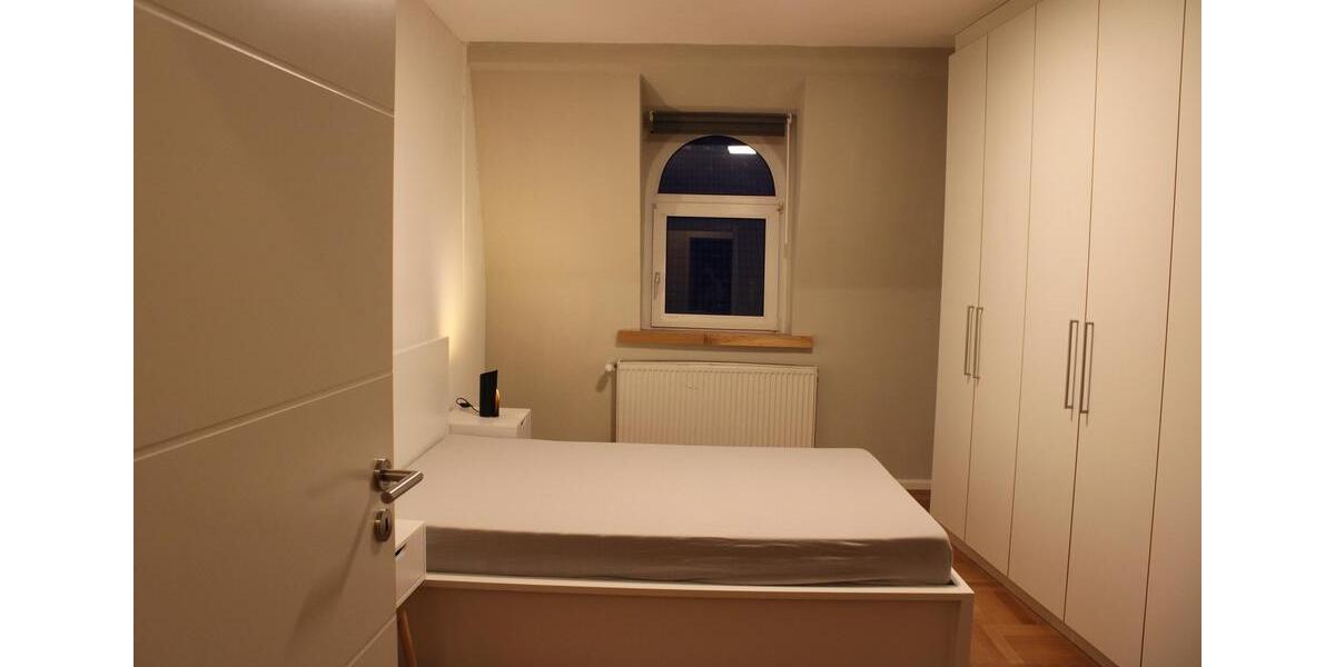 Dachgeschoßwohnung Wuppertal Elberfeld - 4 Zimmer, 109 m&sup2;, 1.200&euro; | Angebot:25882839