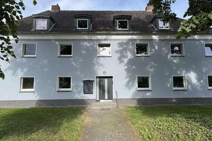 Wohnung Moers Hochstraß - 3.5 Zimmer, 80 m&sup2;, 960&euro; | Angebot:27214836