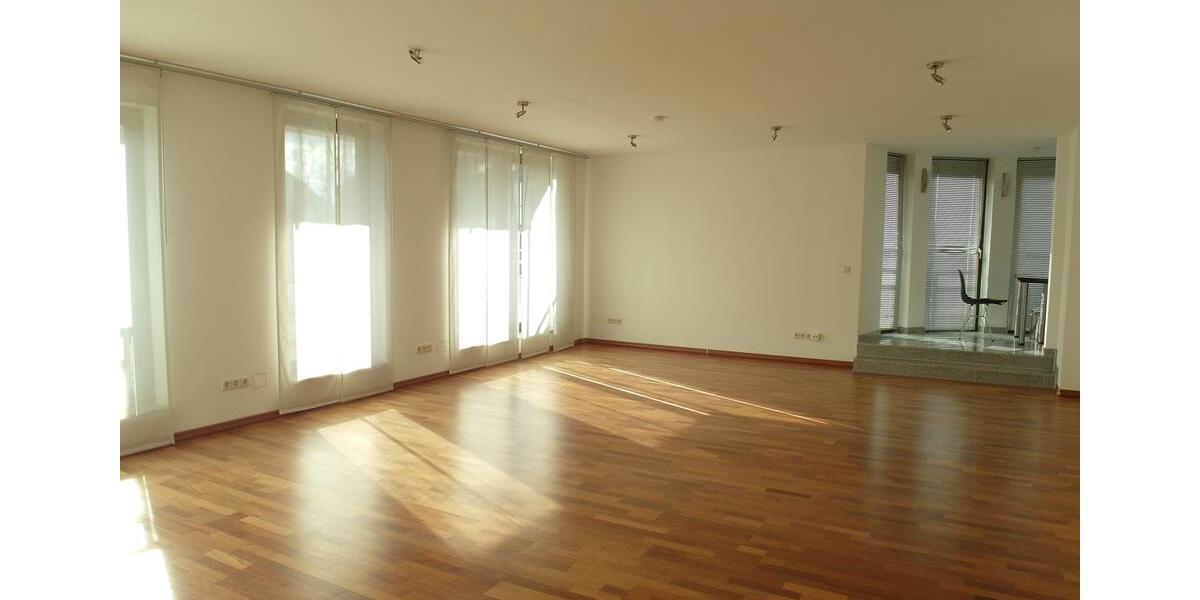 Etagenwohnung Meerbusch Necklenbroich - 5 Zimmer, 174 m&sup2;, 2.500&euro; | Angebot:25884384