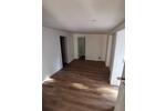 Erdgeschoßwohnung Hilden - 6 Zimmer, 155 m&sup2;, 2.050&euro; | Angebot:25793393