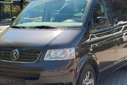 VW T5 Transporter 284.000 km 5.980 &euro; Düsseldorf 40595