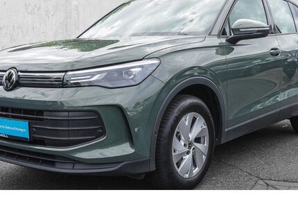 VW Tiguan 13.404 km 30.490 &euro; Düsseldorf 40474