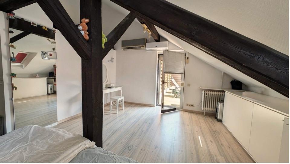 Einfamilienhaus Solingen Central - 2 Zimmer, 140 m&sup2;, 249.000&euro; | Angebot:26592146