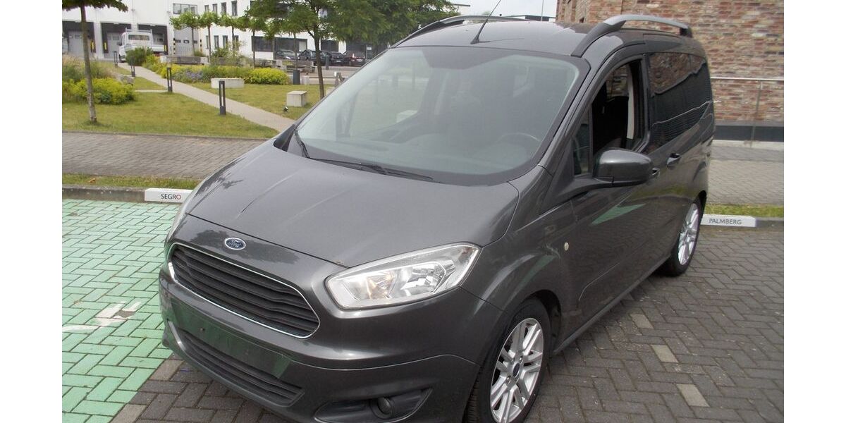 Ford Tourneo Courier 212.000 km 3.900 &euro; Düsseldorf 40233