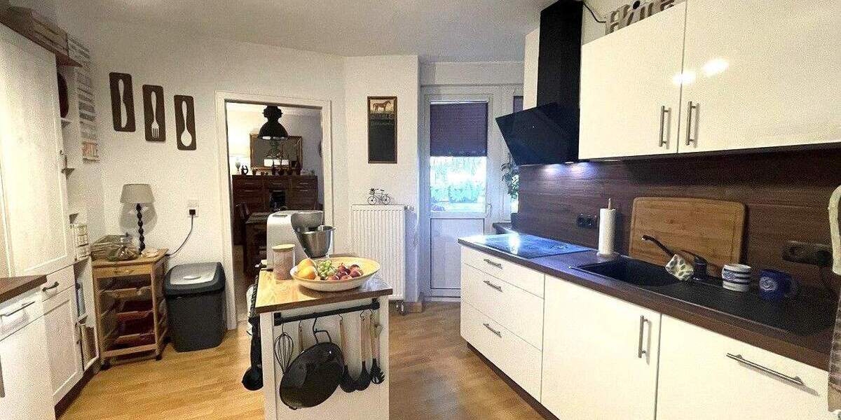 Etagenwohnung Duisburg Alt-Hamborn - 3 Zimmer, 78 m&sup2;, 400&euro; | Angebot:25749196