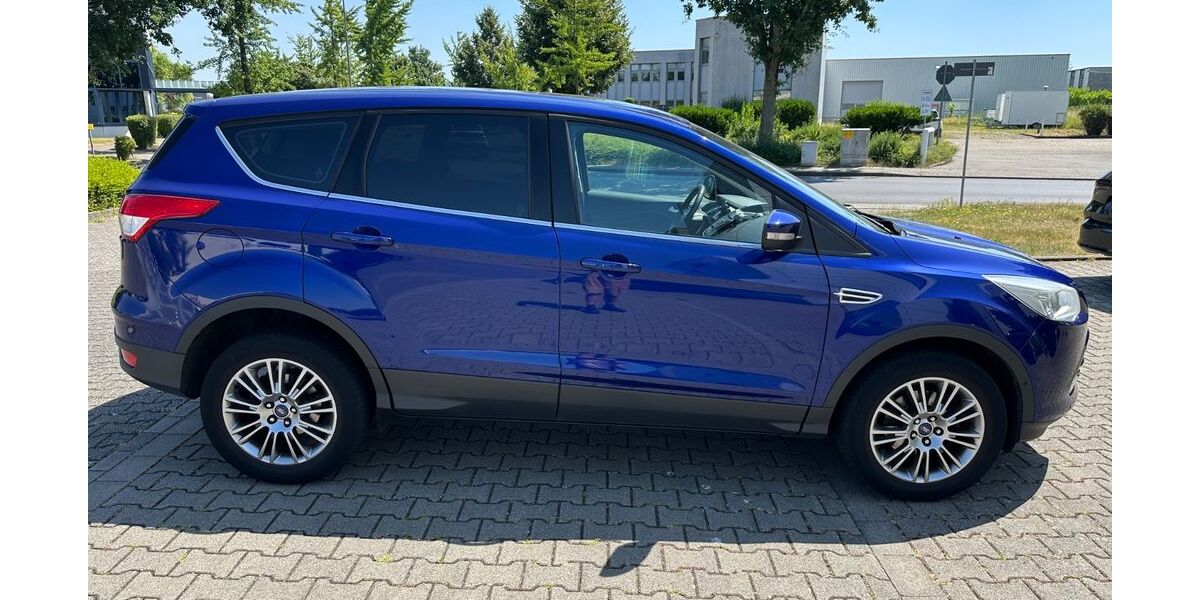 Ford Kuga 143.100 km 7.500 &euro; Krefeld 47839