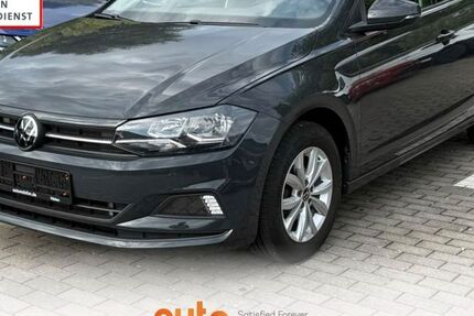 VW Polo 124.764 km 12.429 &euro; Hilden 40721