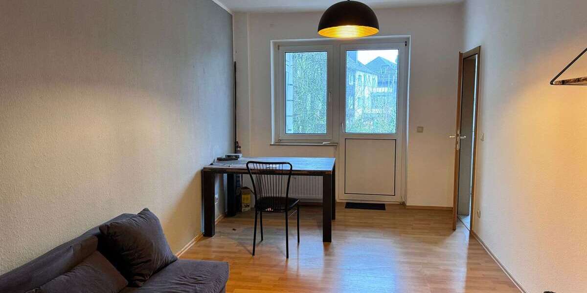 Etagenwohnung Essen Holsterhausen - 2 Zimmer, 50 m&sup2;, 380&euro; | Angebot:25566001