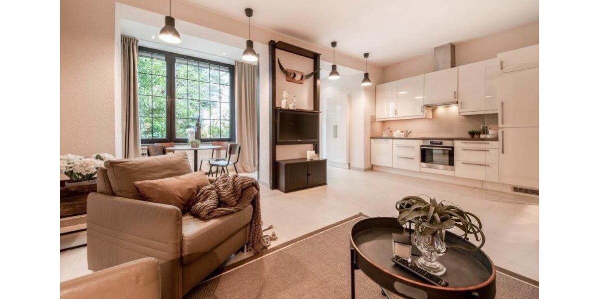 Erdgeschoßwohnung Essen Stadtbezirk V - 2 Zimmer, 67 m&sup2;, 700&euro; | Angebot:25234443