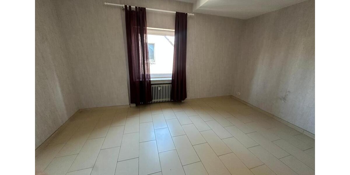 Dachgeschoßwohnung Solingen Wald - 4 Zimmer, 112 m&sup2;, 1.150&euro; | Angebot:26341660