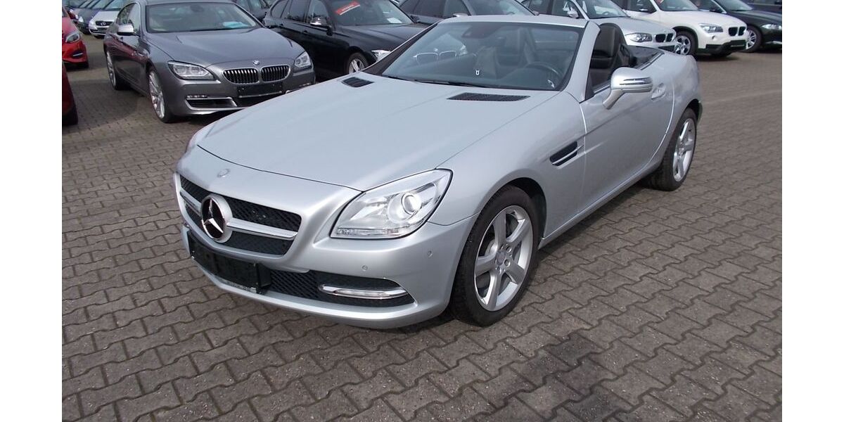 Mercedes-Benz SLK 250 80.782 km 20.500 &euro; Willich 47877