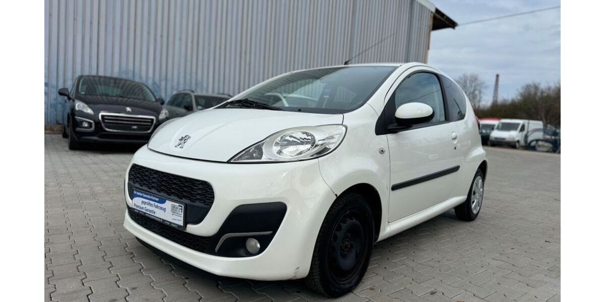 Peugeot 107 140.000 km 2.950 &euro; Essen 45356