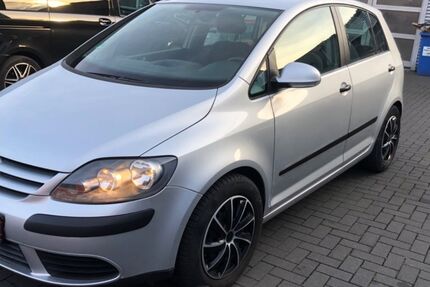 VW Golf Plus 61.500 km 3.799 &euro; Meerbusch 40667