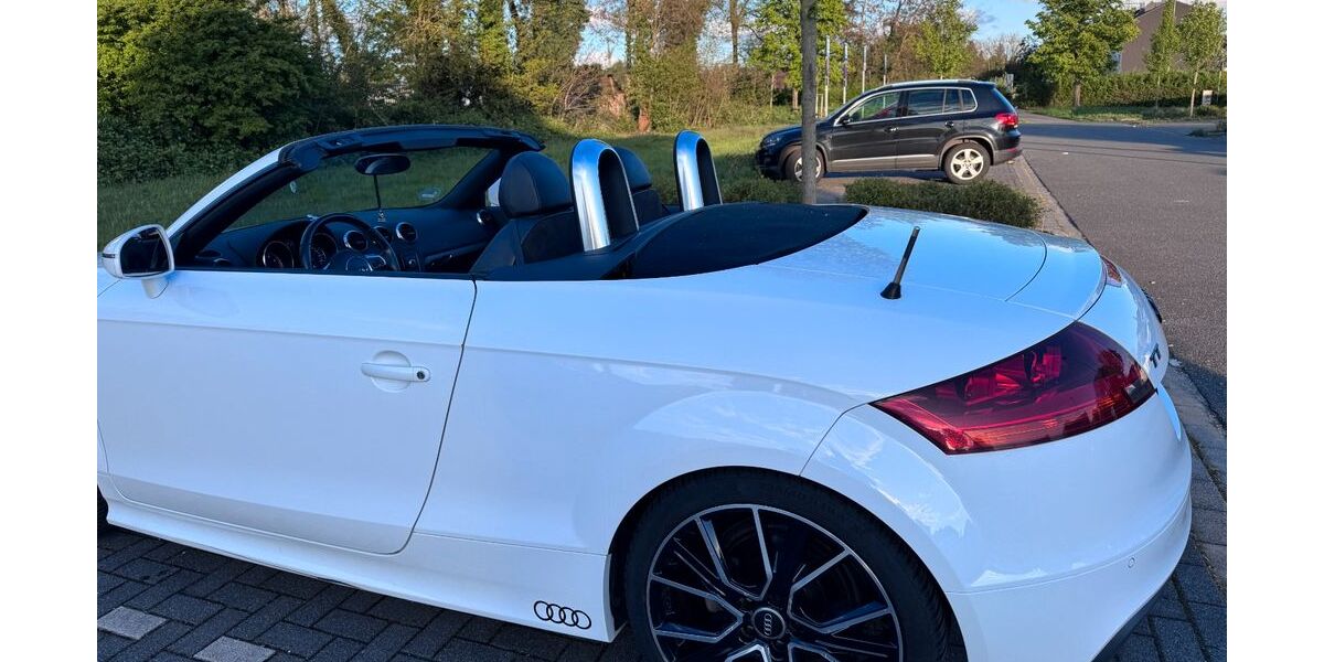 Audi TT 174.000 km 12.790 &euro; Oberhausen 46149