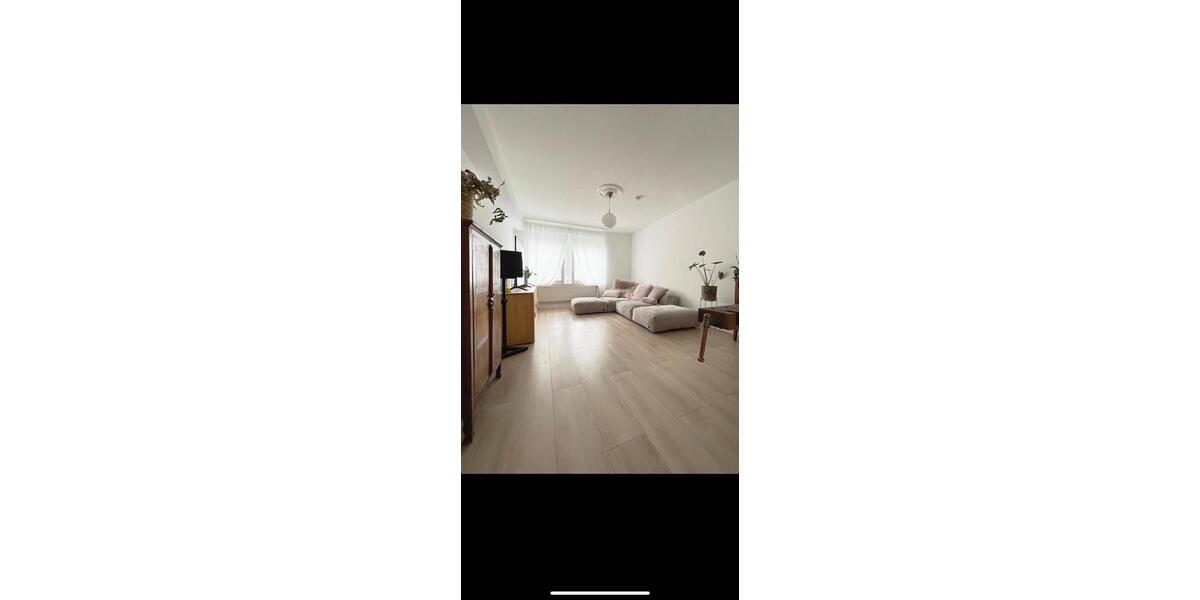 Etagenwohnung Düsseldorf - 2 Zimmer, 69 m&sup2;, 1.236&euro; | Angebot:25320133