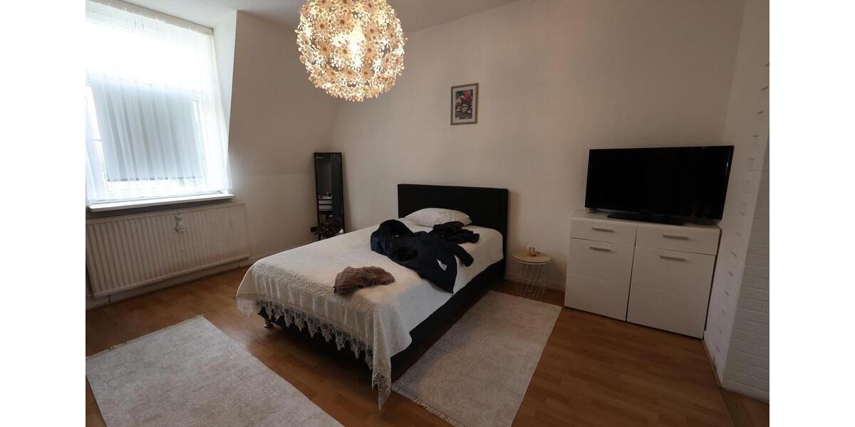 Mehrfamilienhaus, Wohnhaus Wuppertal Gemarkung Langerfeld - 800.000&euro; | Angebot:25270250