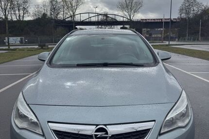 Opel Astra 151.000 km 2.650 &euro; Essen 45327