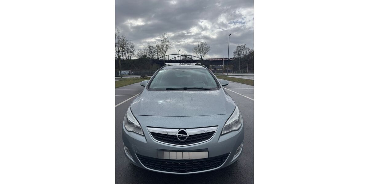 Opel Astra 151.000 km 2.750 &euro; Essen 45327