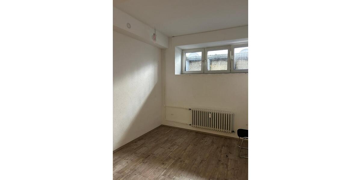 Gewerbeobjekt Krefeld - 1.200&euro; | Angebot:25806746