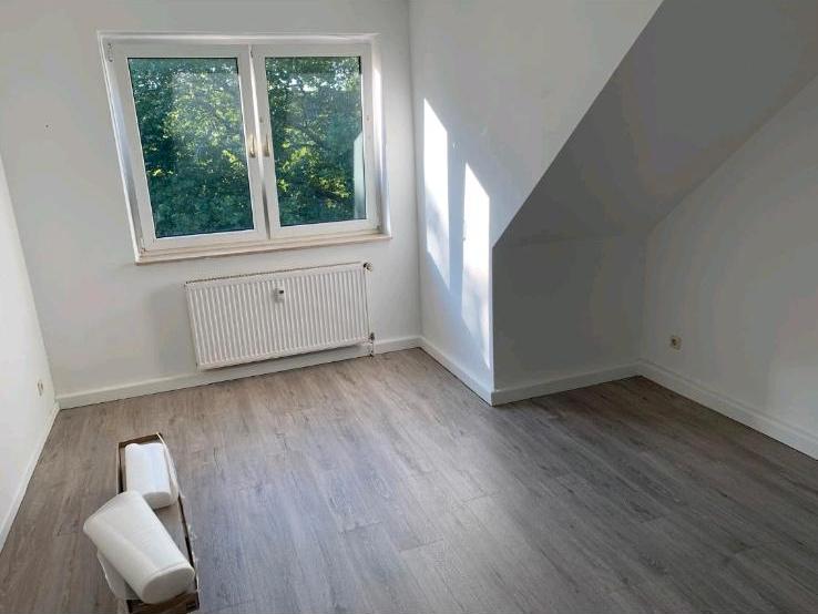 Mehrfamilienhaus, Wohnhaus Duisburg Rheinhausen - 14 Zimmer, 345 m&sup2;, 495.000&euro; | Angebot:24866345