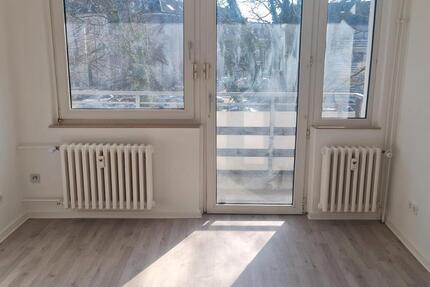 Wohnung Duisburg Hamborn - 3 Zimmer, 57 m&sup2;, 400&euro; | Angebot:25782973