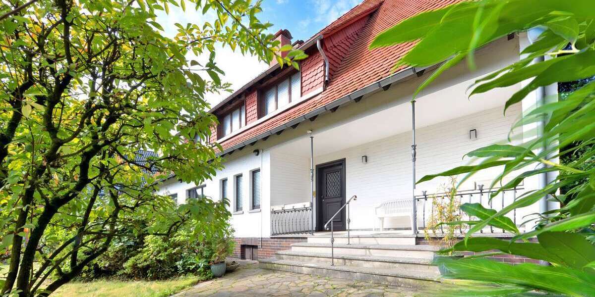 Einfamilienhaus Moers Schwafheim - 9 Zimmer, 320 m&sup2;, 699.000&euro; | Angebot:23630630