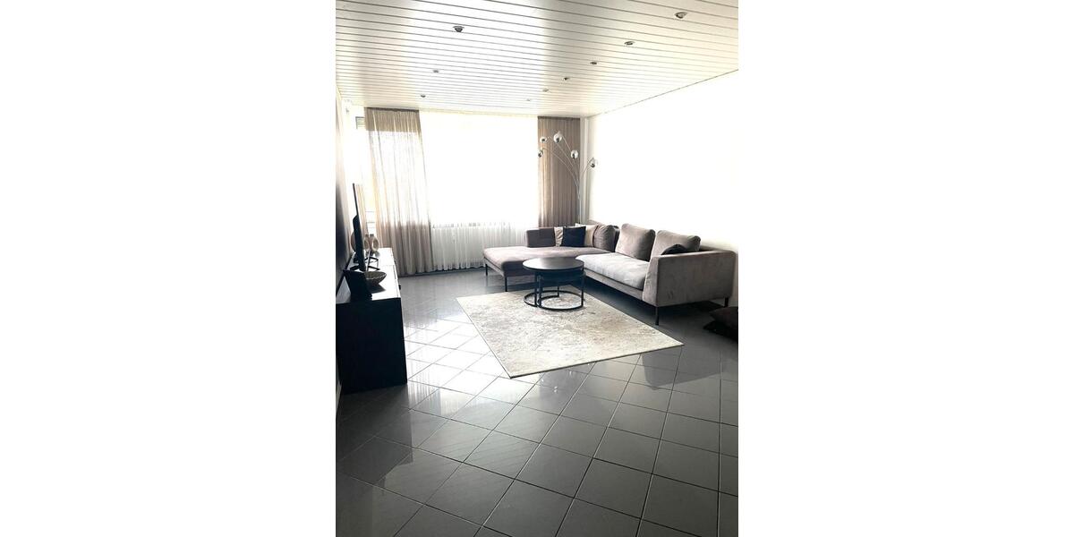 Etagenwohnung Grevenbroich - 3 Zimmer, 77 m&sup2;, 225.000&euro; | Angebot:27435075