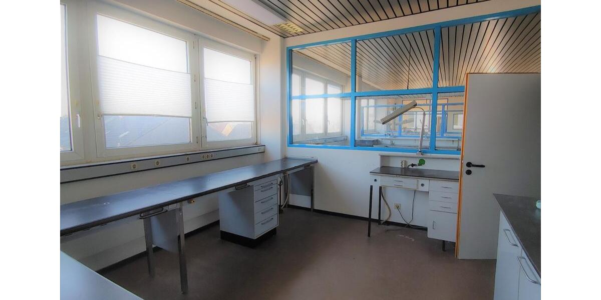 Gewerbeobjekt Oberhausen Alt-Oberhausen - 2.200&euro; | Angebot:25084251