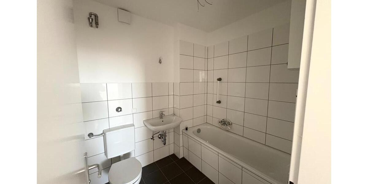Etagenwohnung Velbert Langenberg - 3 Zimmer, 66 m&sup2;, 459&euro; | Angebot:23694848