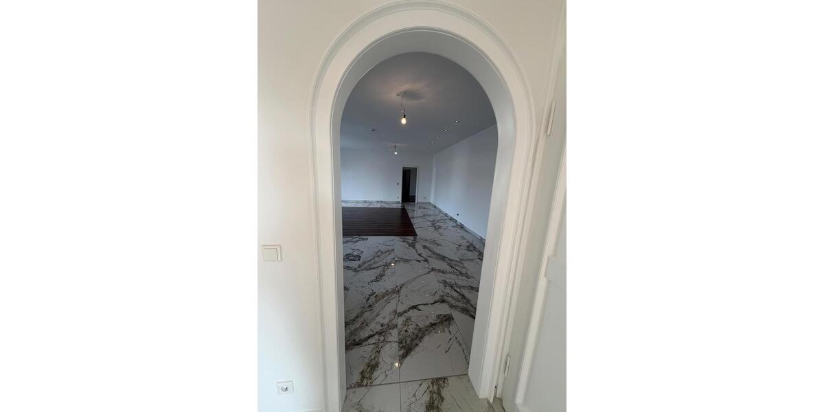 Dachgeschoßwohnung Düsseldorf Stadtbezirk 9 - 3 Zimmer, 130 m&sup2;, 2.450&euro; | Angebot:25792060