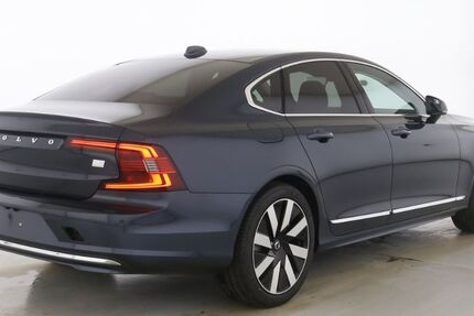 Volvo S90 26.360 km 37.680 &euro; Wuppertal 42109
