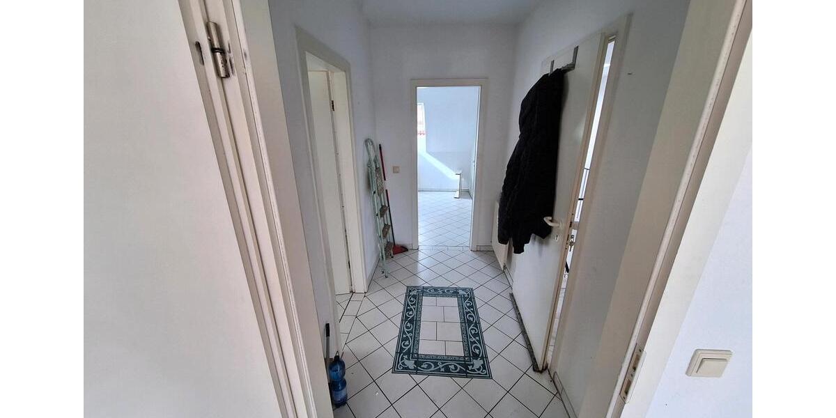 Dachgeschoßwohnung Essen Stadtbezirk IX - 2 Zimmer, 62 m&sup2;, 995&euro; | Angebot:26442789
