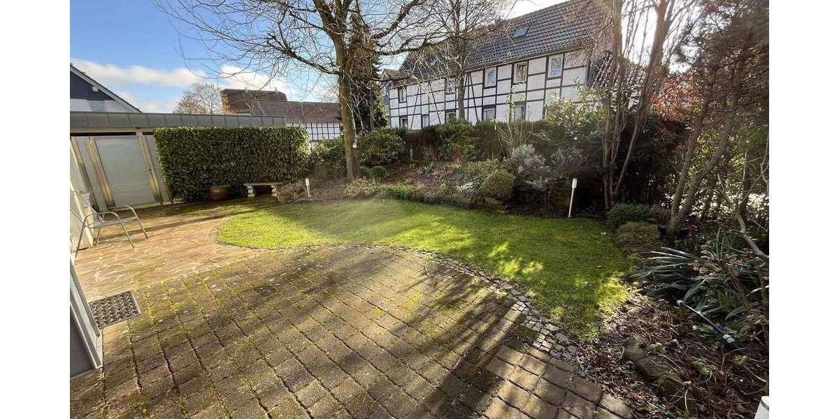 Einfamilienhaus Burscheid - 6 Zimmer, 157 m&sup2;, 759.000&euro; | Angebot:25770241