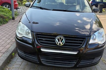 VW Polo 169.000 km 2.490 &euro; Korschenbroich 41352