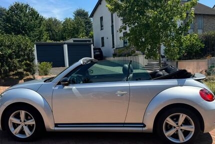 VW Beetle 59.795 km 16.499 &euro; Oberhausen 46145