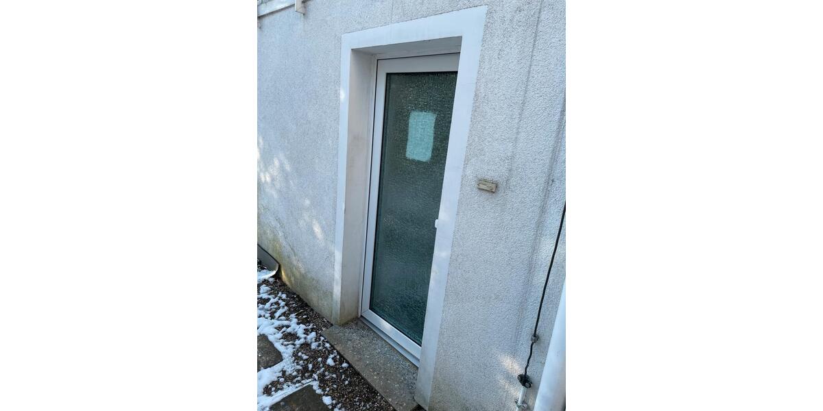 Erdgeschoßwohnung Essen Huttrop - 1 Zimmer, 40 m&sup2;, 620&euro; | Angebot:27537482