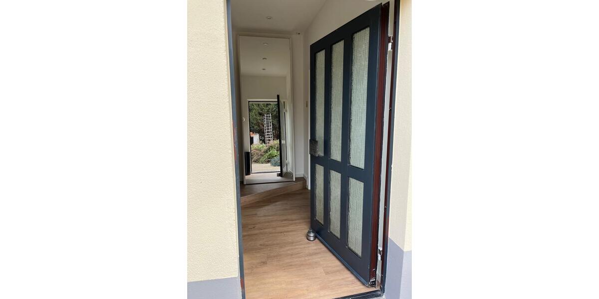 Terrassenwohnung Essen Stadtbezirk III - 1 Zimmer, 42 m&sup2;, 700&euro; | Angebot:26013805