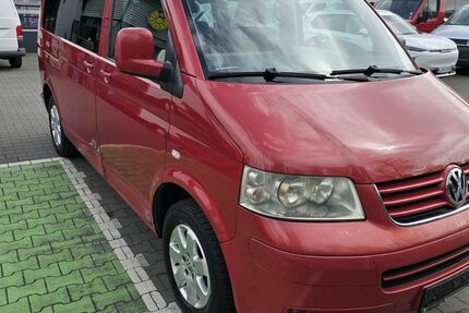 VW T5 Transporter 330.000 km 5.450 &euro; Bottrop 46238