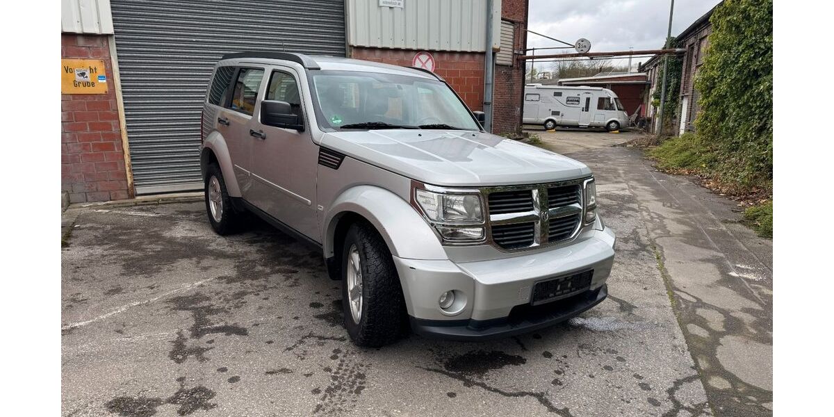Dodge Nitro 227.352 km 2.390 &euro; Bottrop 46240