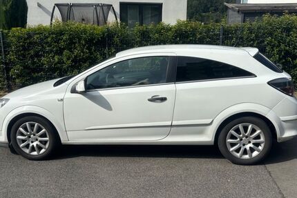 Opel Astra 216.000 km 1.650 &euro; Remscheid 42859