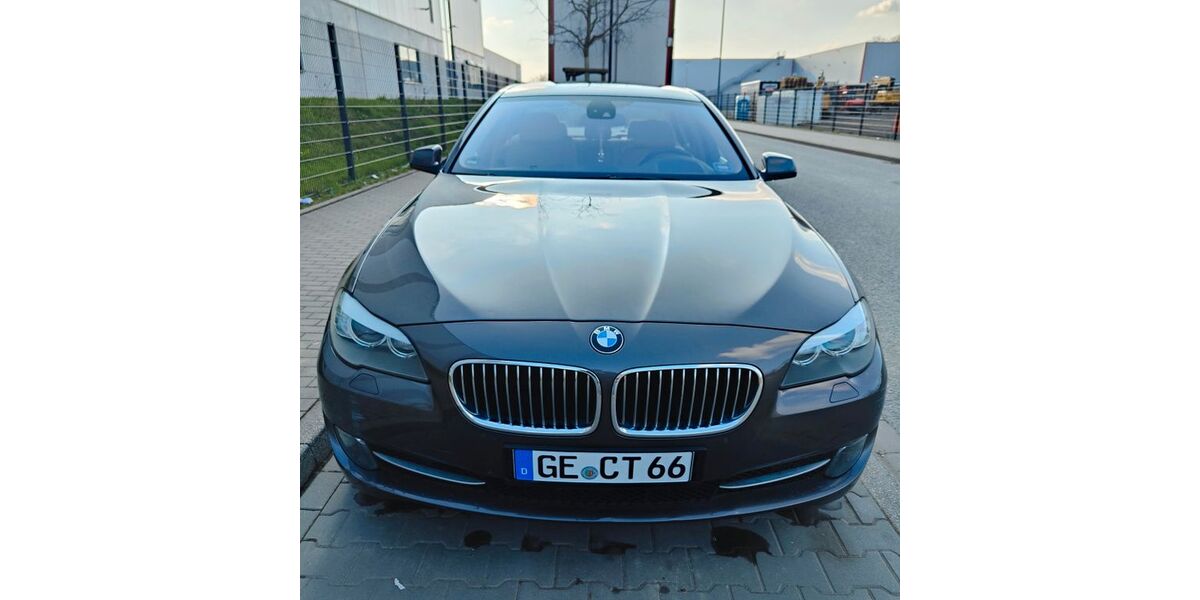 BMW 530 203.500 km 13.300 &euro; Gelsenkirchen 45888