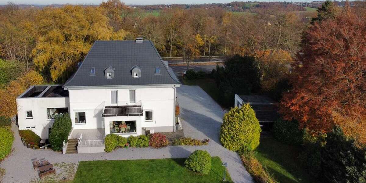 Einfamilienhaus Heiligenhaus - 11 Zimmer, 333 m&sup2;, 1.190.000&euro; | Angebot:24652470