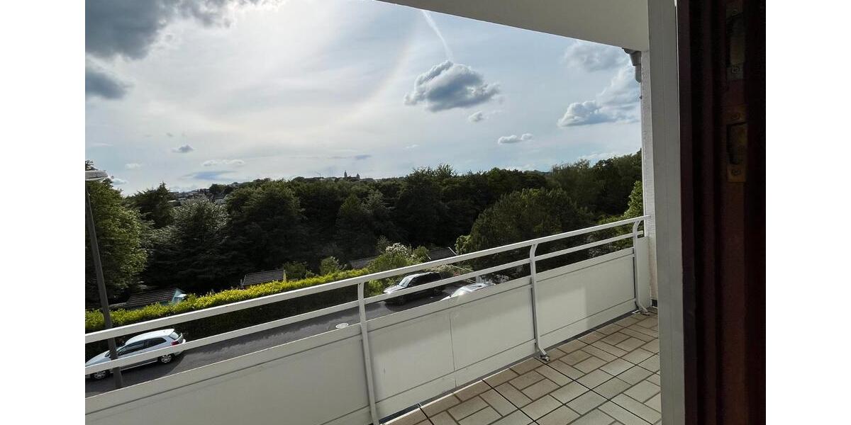 Etagenwohnung Remscheid Lüttringhausen - 2 Zimmer, 66 m&sup2;, 158.000&euro; | Angebot:26614311