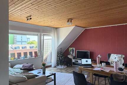 Wohnung Düsseldorf Stadtbezirk 9 - 3 Zimmer, 77 m&sup2;, 900&euro; | Angebot:26974024