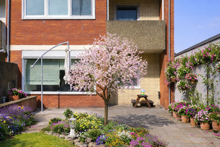 Haus Düsseldorf Lörick - 4 Zimmer, 120 m&sup2;, 890.000&euro; | Angebot:25641800